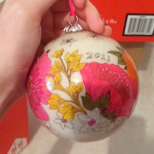 2011 Vera Bradley ornament with box